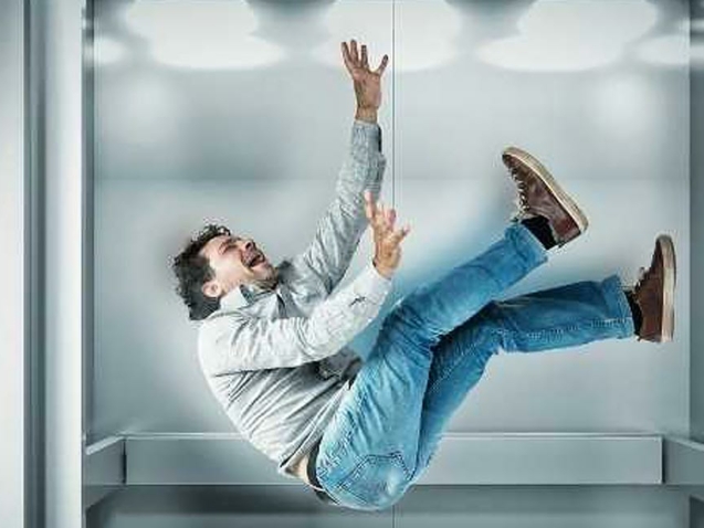 علت-سقوط-آسانسور