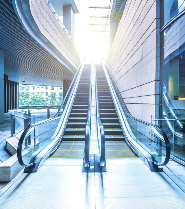 empty-escalator-view-min
